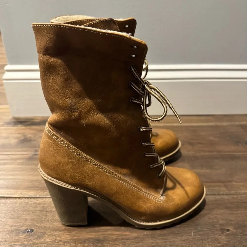 Mudd Tan Lace Up Round Toe Sherpa Lined Block Heel Utility Boots 8M